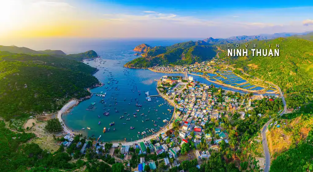 Vịnh Vĩnh Hy Ninh Thuận